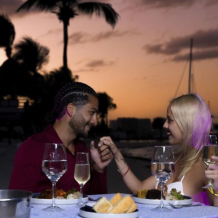 Temptation At The Tower Cancun Resort (Adults Only) Екстериор снимка