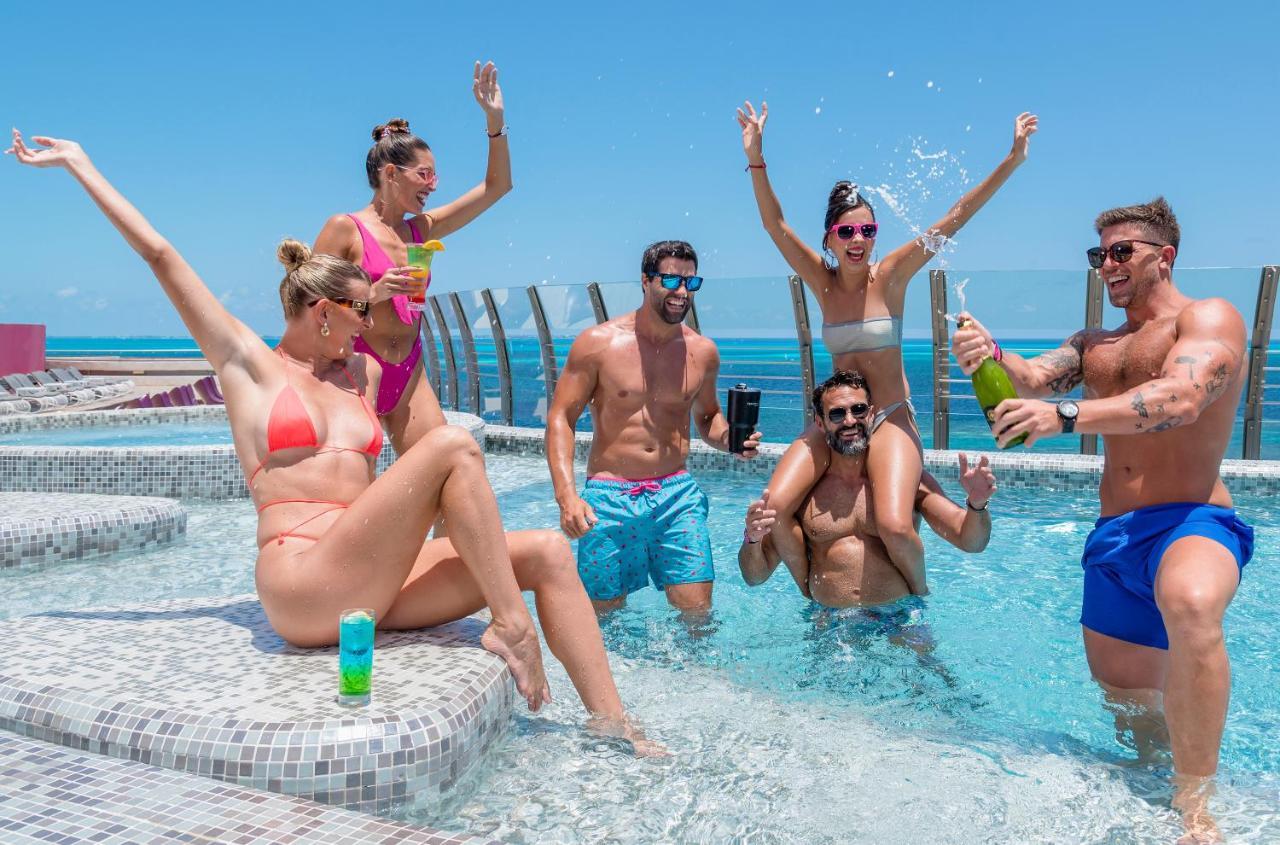 Temptation At The Tower Cancun Resort (Adults Only) Екстериор снимка