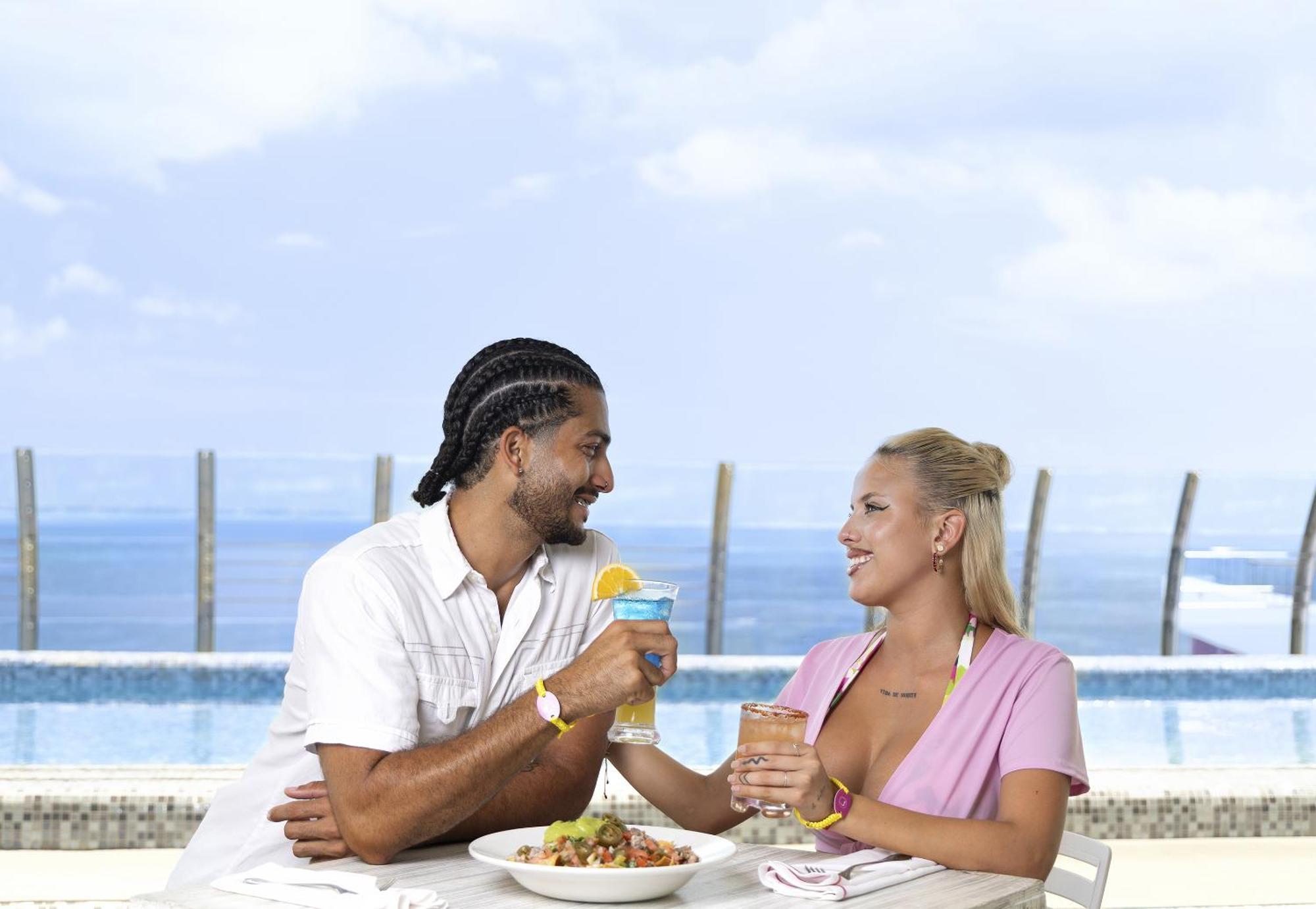 Temptation At The Tower Cancun Resort (Adults Only) Екстериор снимка